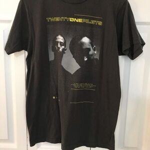 Twenty One Pilots Black Graphic T-Shirt